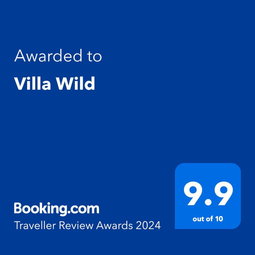 Villa Wild Петрошани Экстерьер фото
